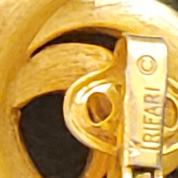 CROWN TRIFARI 60s Mad Men Mod Era Enamel SWIRL Brooch Pin & Earrings Set MINT - Picture 6 of 6